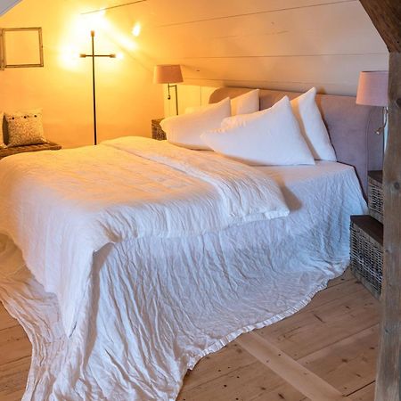 Keiser'S Kammer Meisterschwanden Bagian luar foto