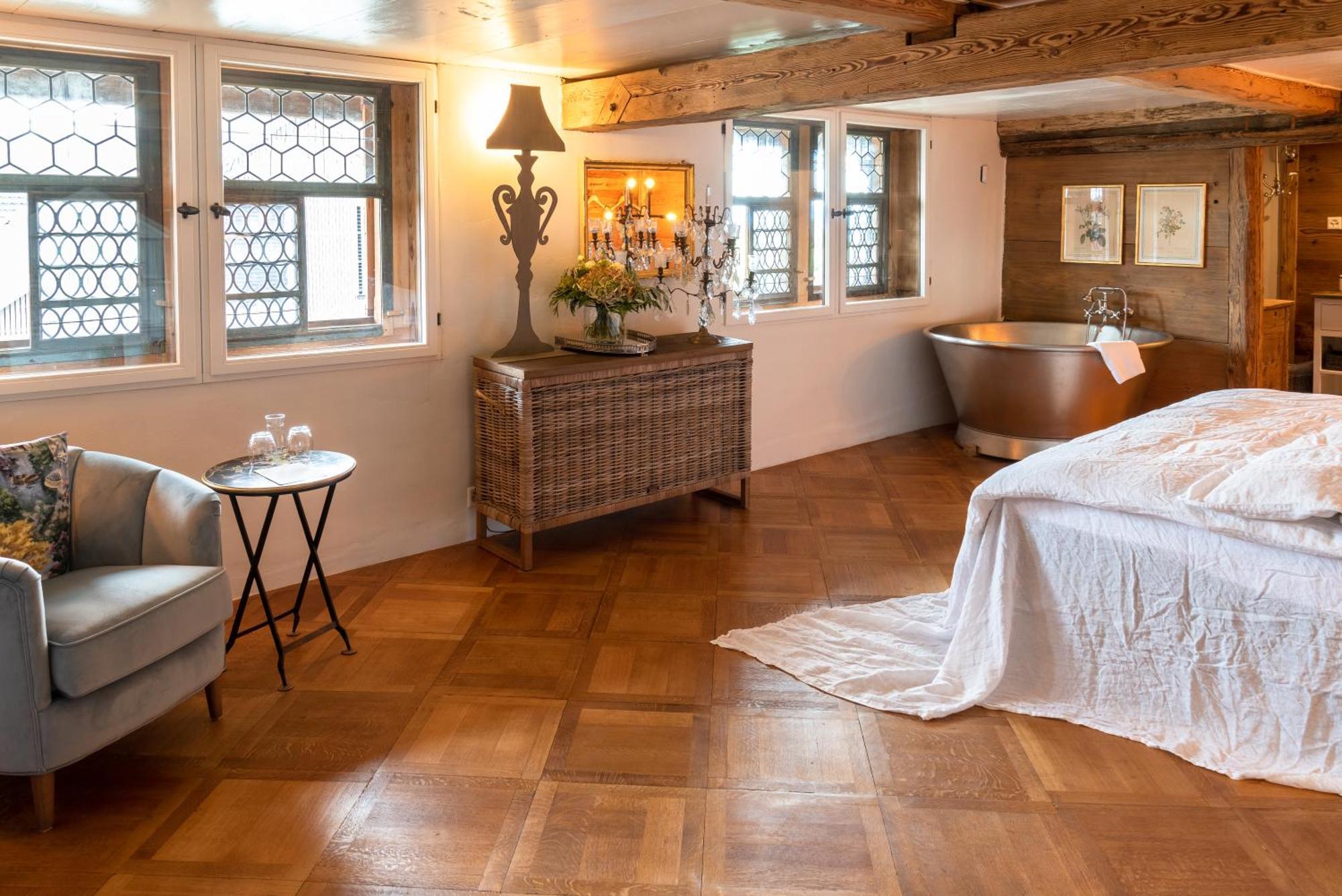 Keiser'S Kammer Meisterschwanden Bagian luar foto